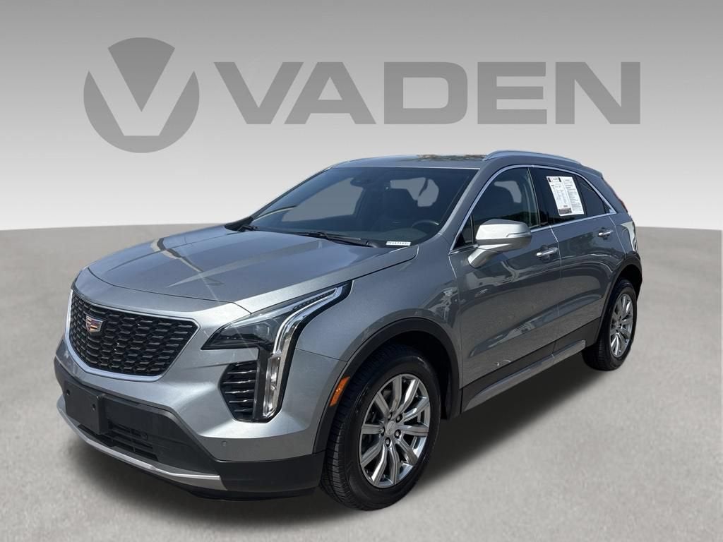 2023 Cadillac XT4 AWD Premium Luxury