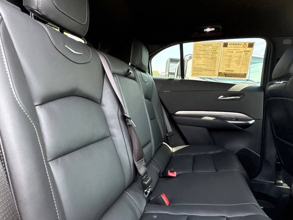 2023 Cadillac XT4 AWD Premium Luxury