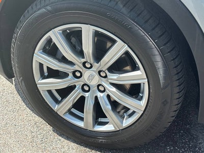 2023 Cadillac XT4 AWD Premium Luxury