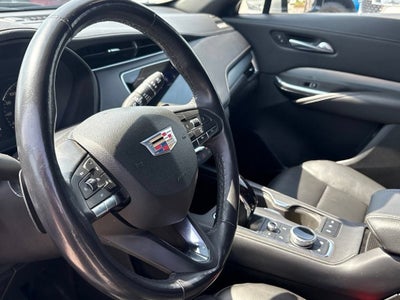 2023 Cadillac XT4 AWD Premium Luxury