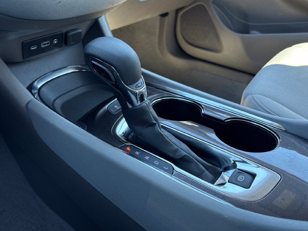 2025 Chevrolet Malibu Base