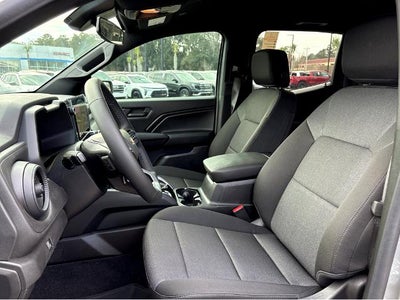 2025 Chevrolet Colorado WT/LT