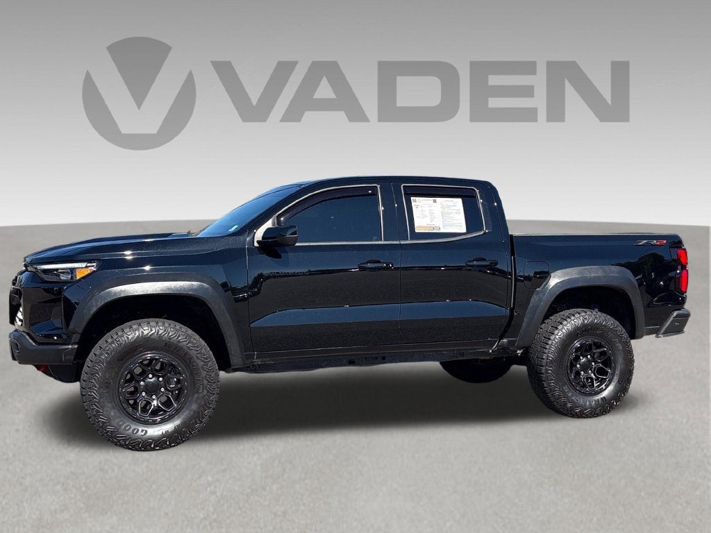 2024 Chevrolet Colorado Base