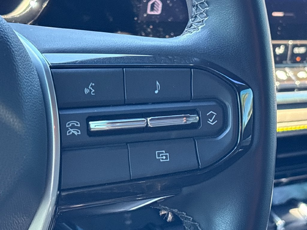 2024 Chevrolet Colorado Base