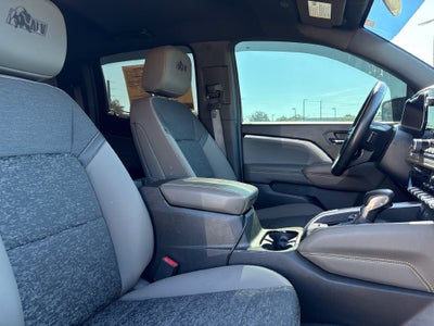 2024 Chevrolet Colorado Base