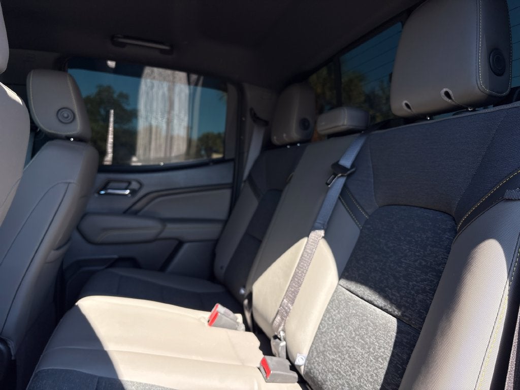 2024 Chevrolet Colorado Base