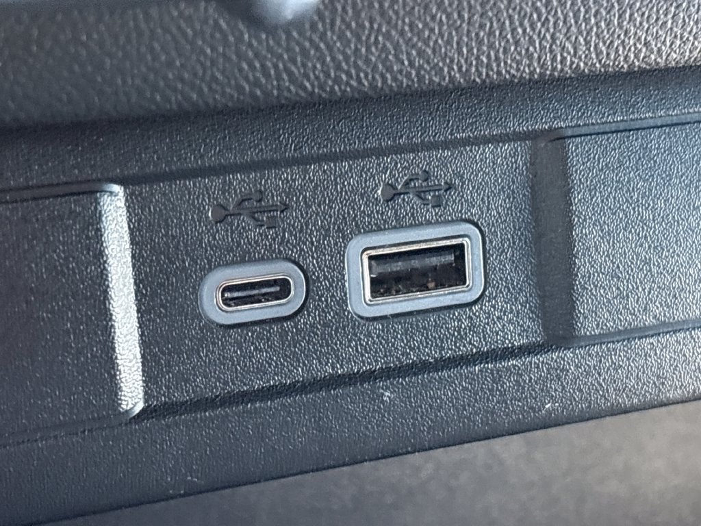 2024 Chevrolet Colorado Base