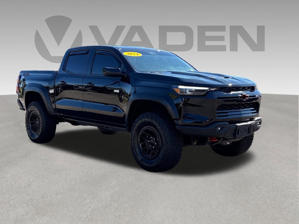 2024 Chevrolet Colorado Base