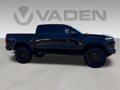 2024 Chevrolet Colorado Base