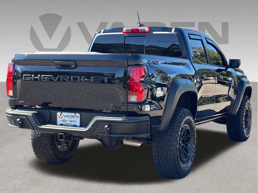 2024 Chevrolet Colorado Base