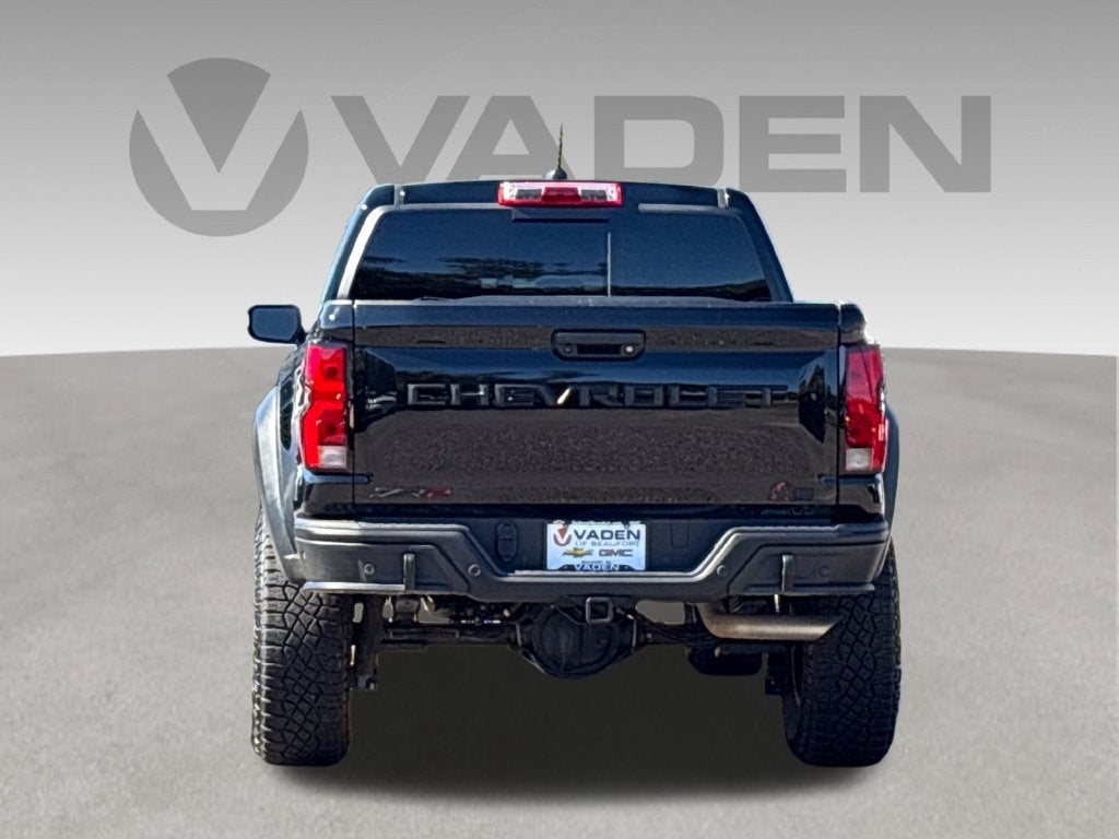 2024 Chevrolet Colorado Base