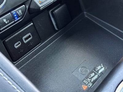 2023 GMC Yukon Base