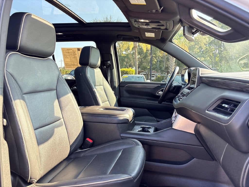 2023 GMC Yukon Base