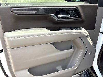 2025 GMC Yukon Elevation