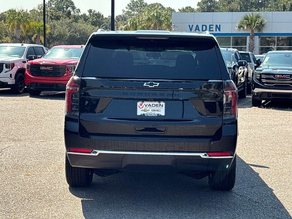 2026 Chevrolet Suburban LS
