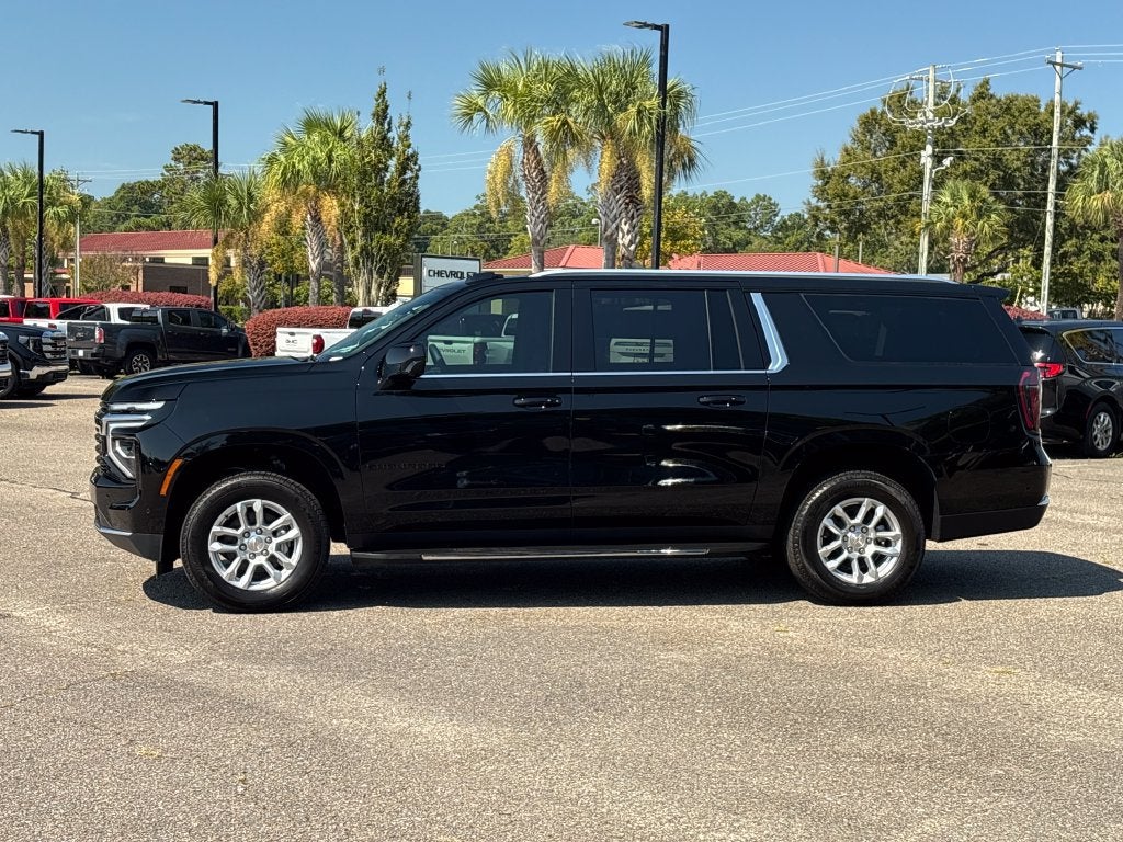 2026 Chevrolet Suburban LS