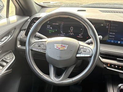 2025 Cadillac XT4 Premium Luxury
