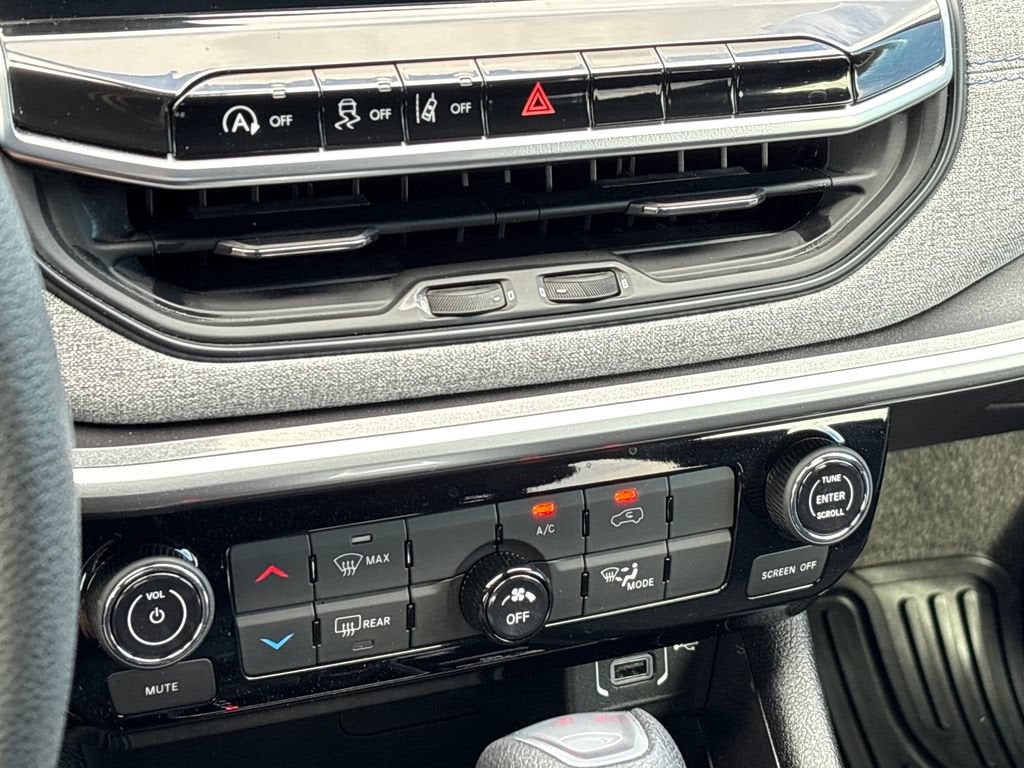 2024 Jeep Compass Base