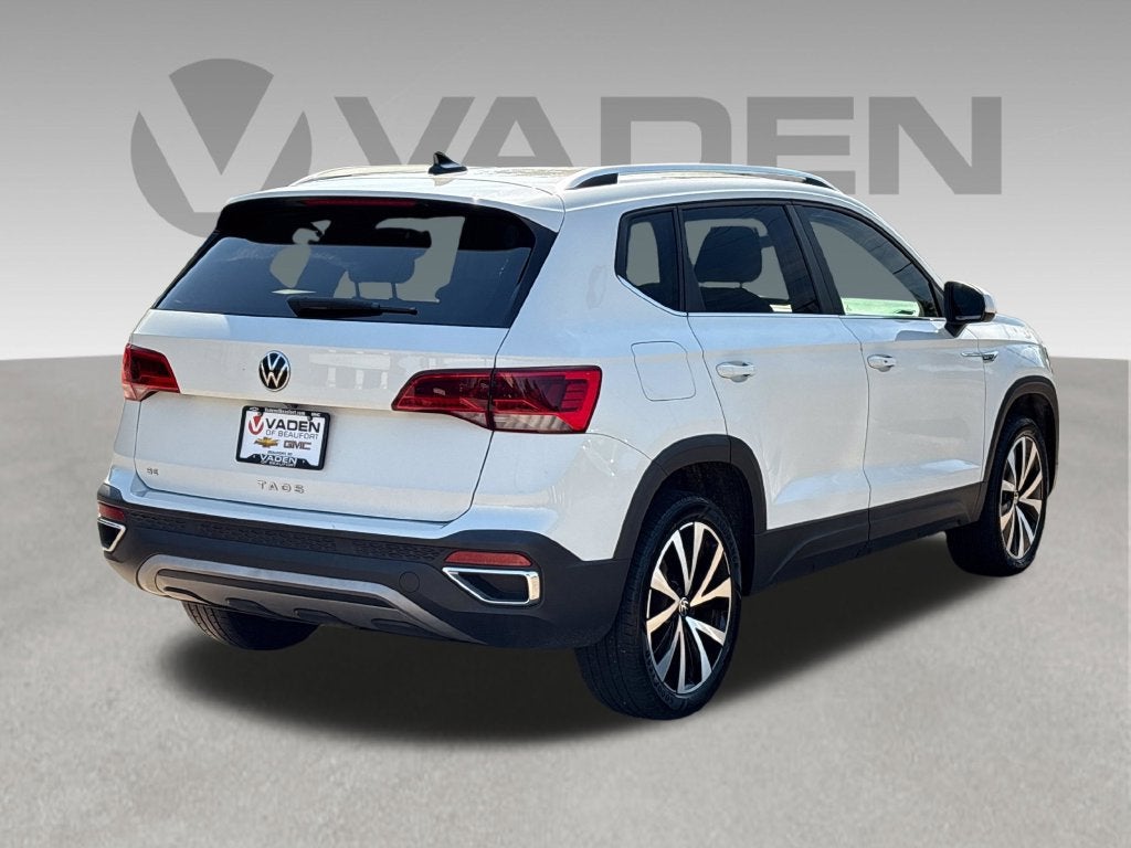 2022 Volkswagen Taos Base