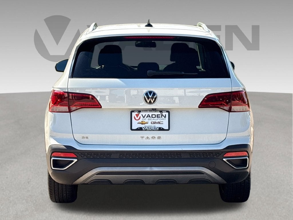2022 Volkswagen Taos Base