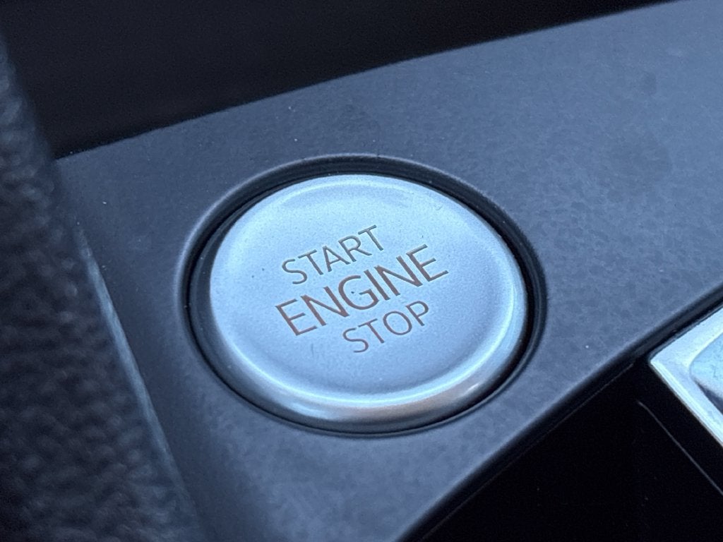 2022 Volkswagen Taos Base