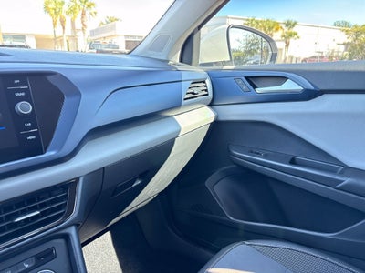 2022 Volkswagen Taos Base
