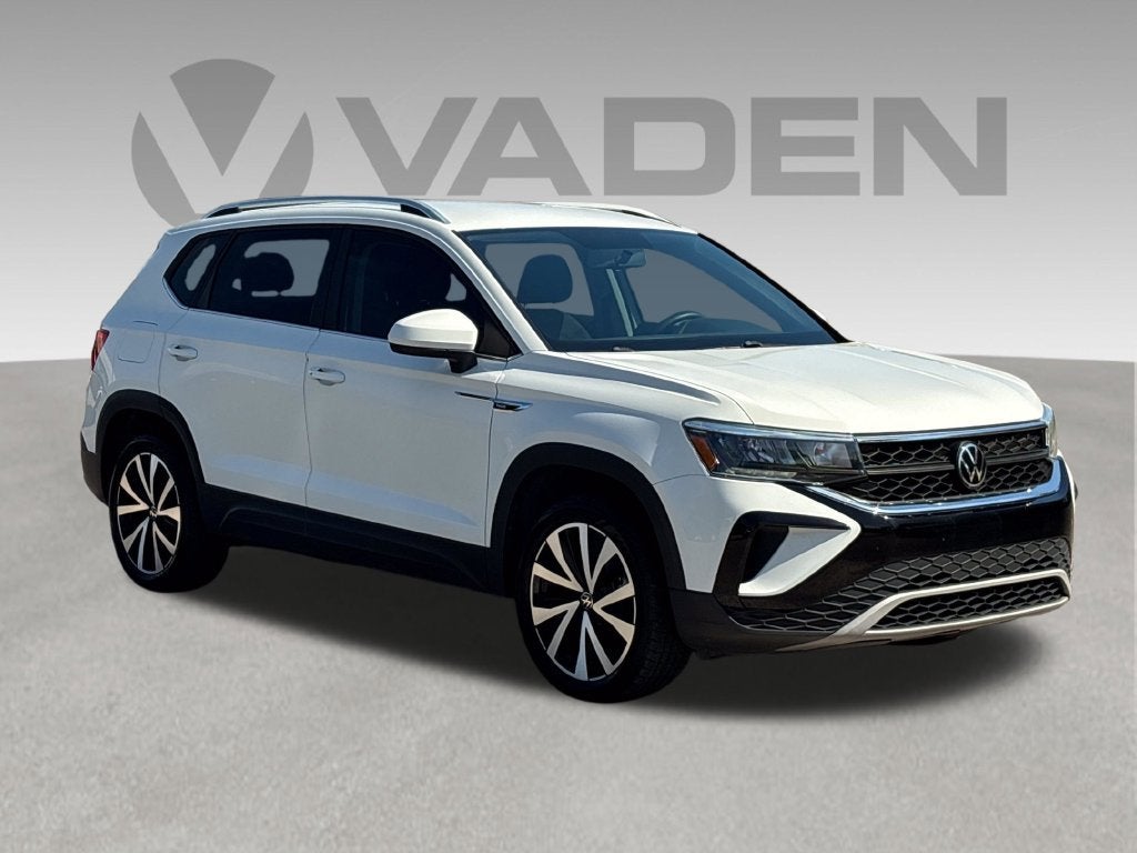 2022 Volkswagen Taos Base