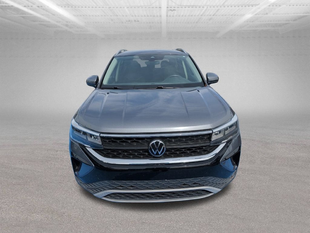 2023 Volkswagen Taos Base
