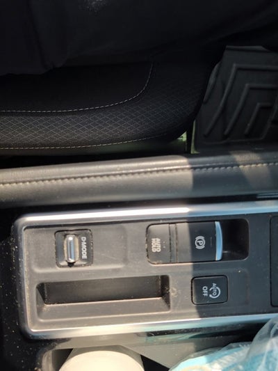 2022 Nissan Pathfinder Base