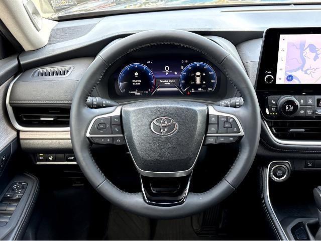 2025 Toyota Grand Highlander XLE