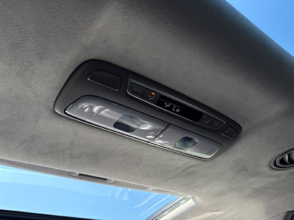 2022 Kia Telluride Base