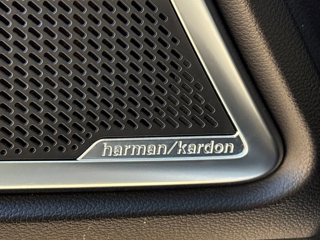 2022 Kia Telluride Base