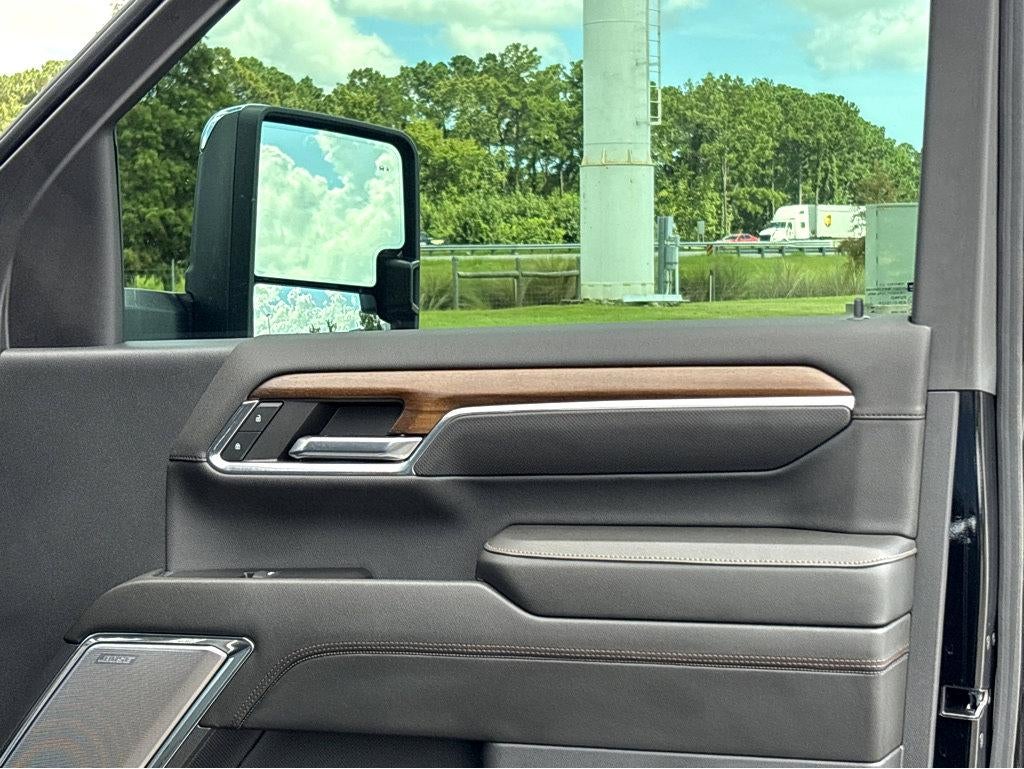 2024 Chevrolet Silverado 3500 HD High Country