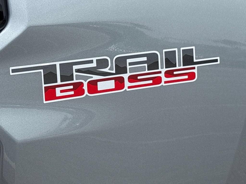 2026 Chevrolet Colorado Trail Boss - Photo 17