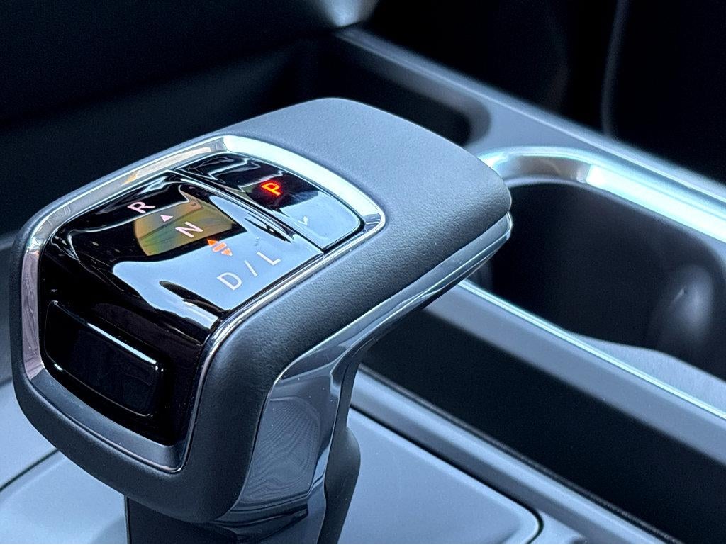 2026 Chevrolet Silverado 1500 LTZ - Photo 14