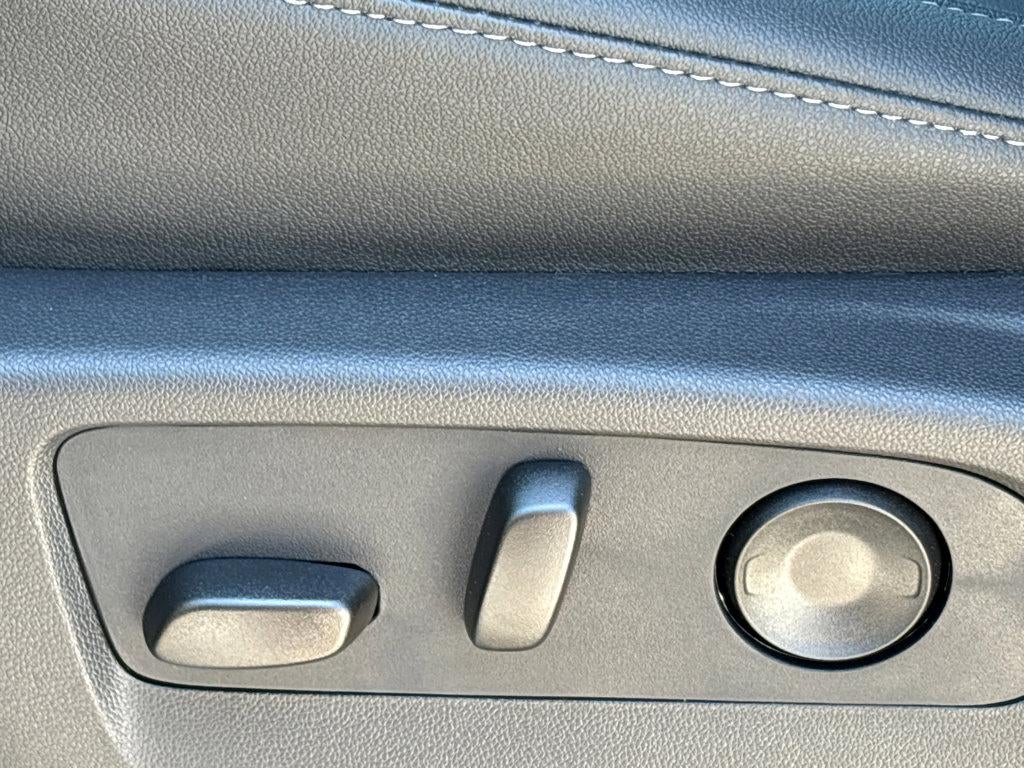2026 Chevrolet Silverado 1500 LTZ - Photo 16