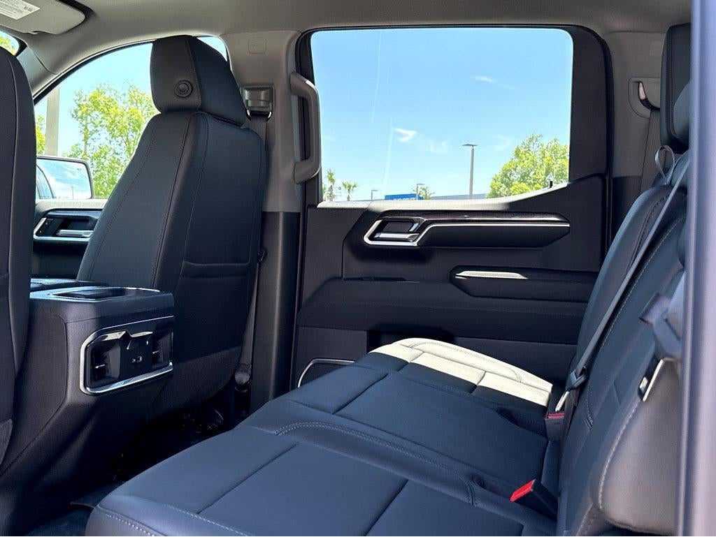 2026 Chevrolet Silverado 1500 LTZ - Photo 18