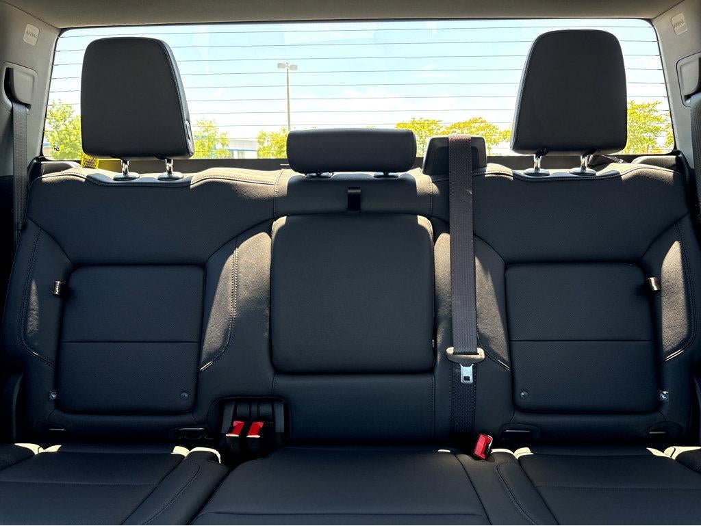 2026 Chevrolet Silverado 1500 LTZ - Photo 6