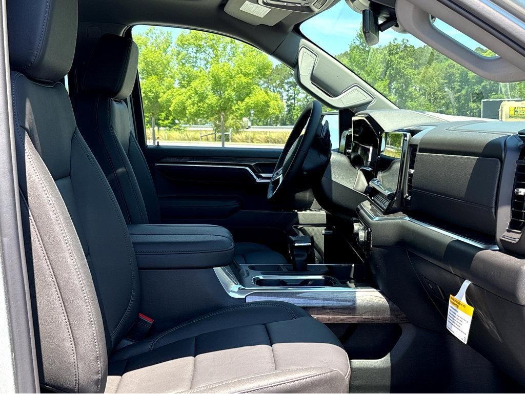 2026 Chevrolet Silverado 1500 LTZ - Photo 7