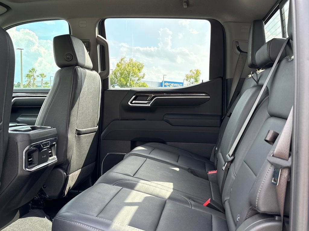 2025 Chevrolet Silverado 1500 Base