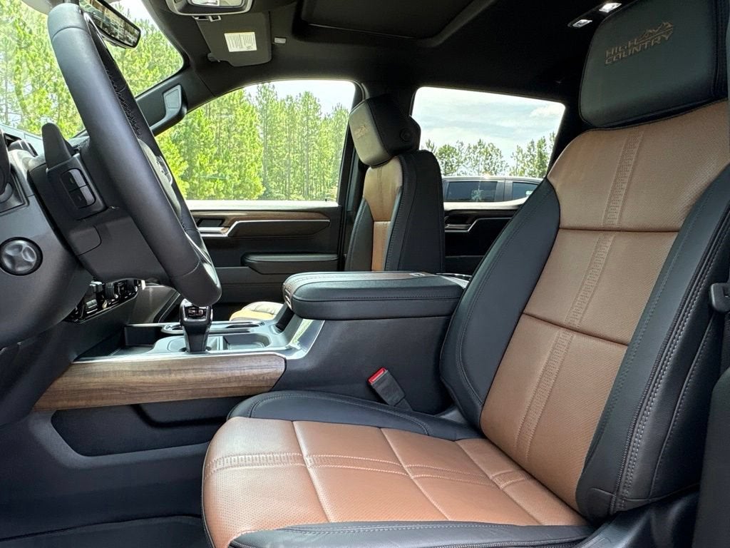 2026 Chevrolet Silverado 1500 High Country - Photo 14