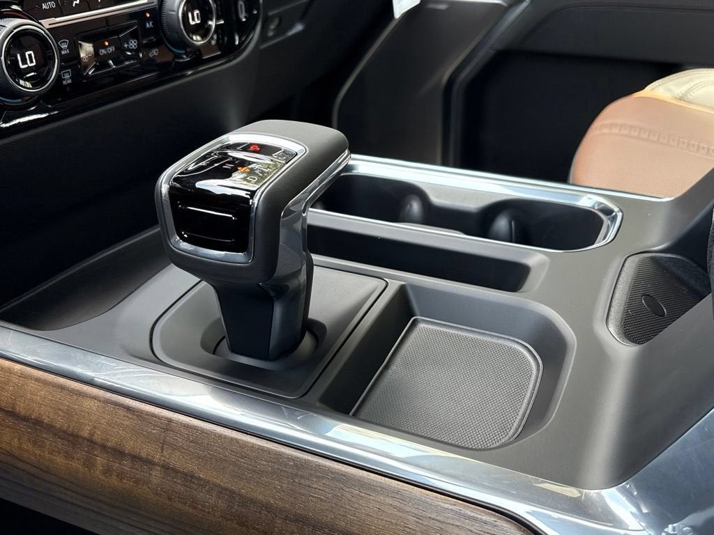2026 Chevrolet Silverado 1500 High Country - Photo 30
