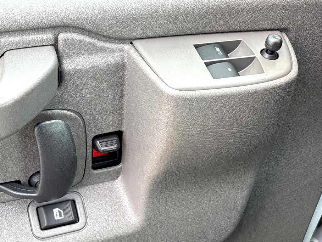 2025 Chevrolet Express Cargo Base