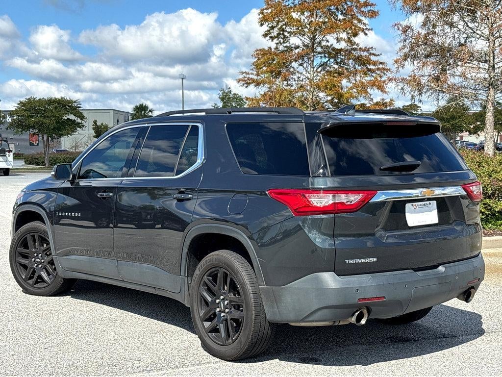 2021 Chevrolet Traverse LT Leather