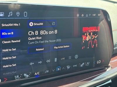 2027 Chevrolet Traverse Base