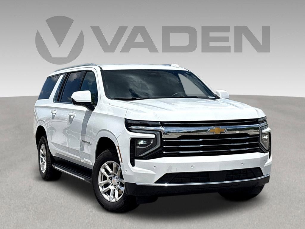 2025 Chevrolet Suburban LT 2WD's photo