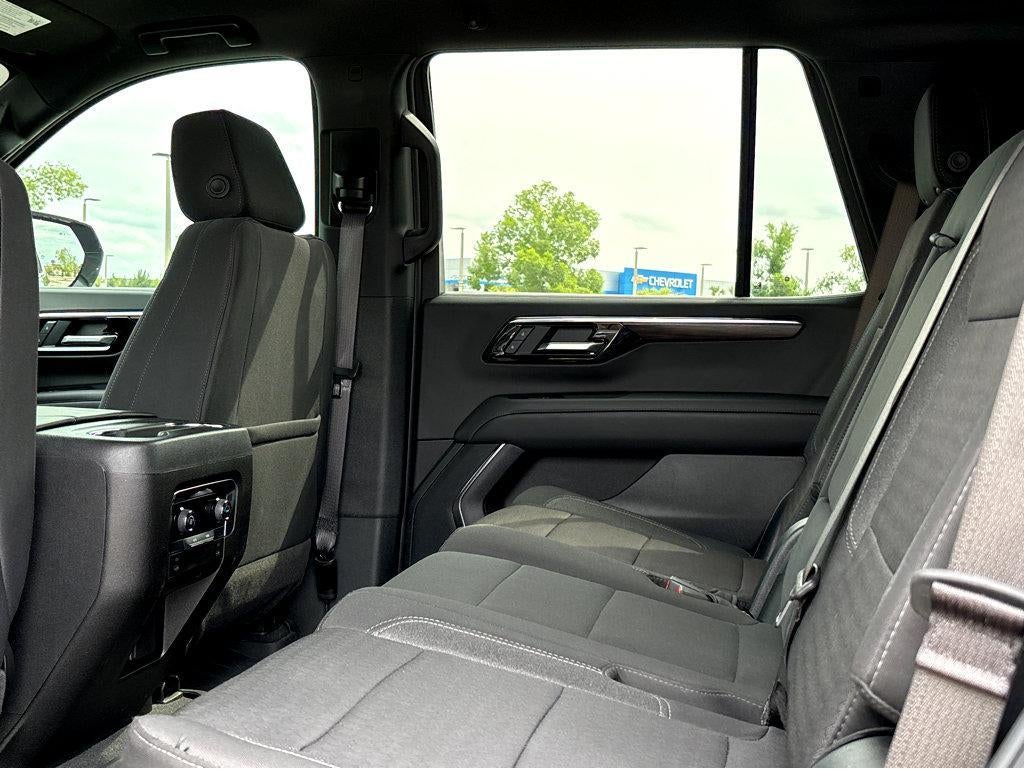 2025 Chevrolet Tahoe LS
