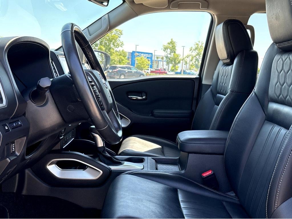 2024 Nissan Frontier SL
