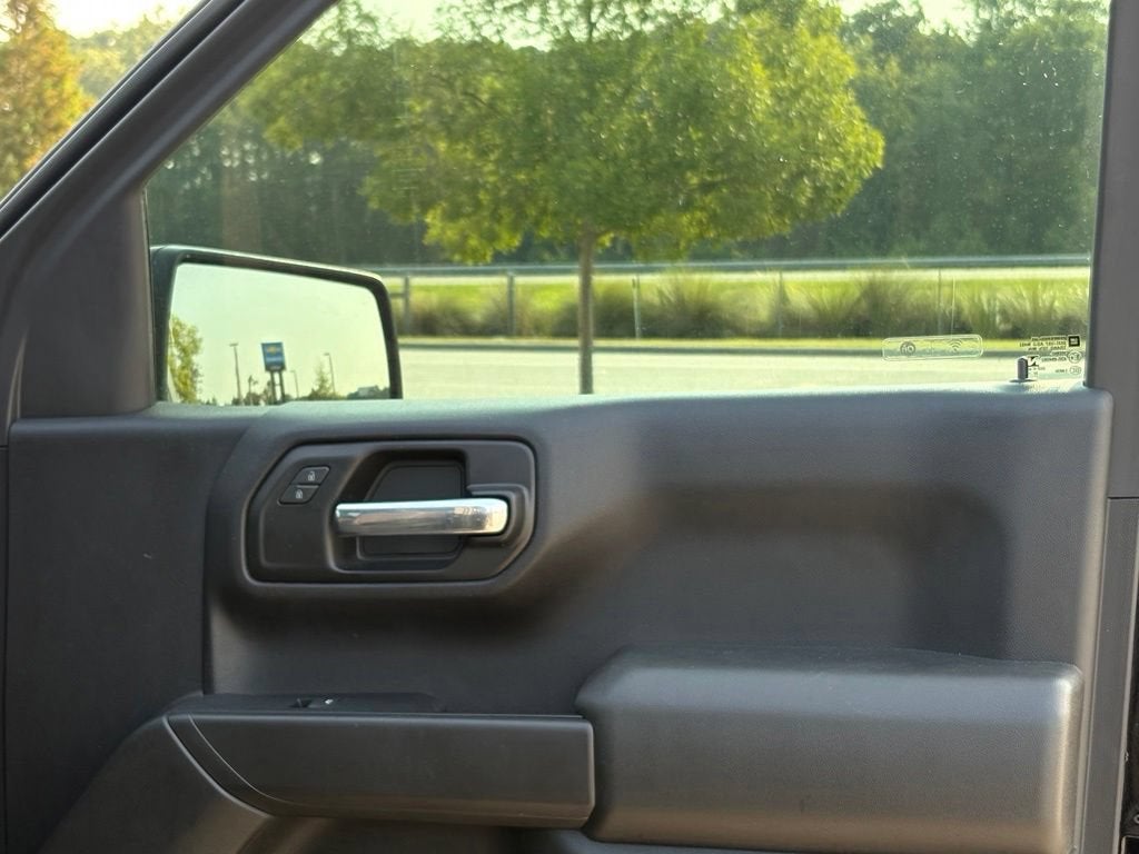 2023 Chevrolet Silverado 1500 Base