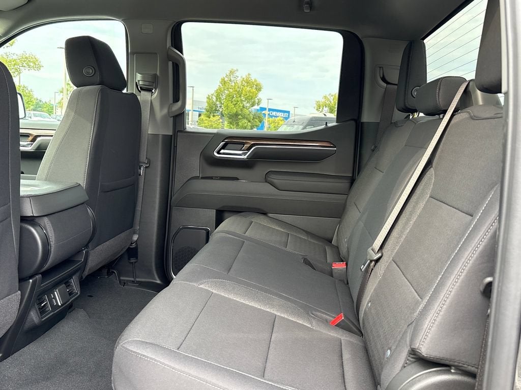 2026 Chevrolet Silverado 1500 LT - Photo 18